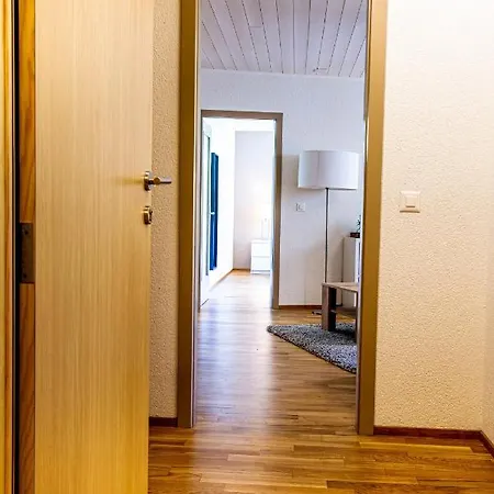 Le Clavan Apartment *